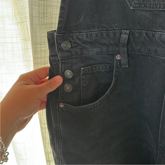 Free People Black Denim Good Luck Barrel Overalls Sz. L - Picture 4 of 6